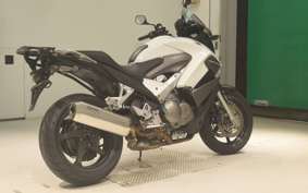 HONDA VFR800X 2013