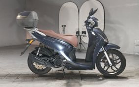 KYMCO MANY -SERI-S125 ..