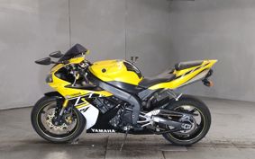 YAMAHA YZF-R1 RN15