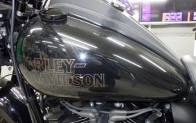 HARLEY FXLRS1870 2021