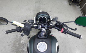 YAMAHA XSR155 2010