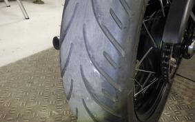 TRIUMPH BONNEVILLE T100 2023