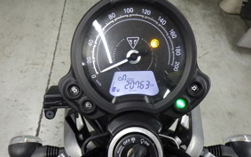 TRIUMPH STREET TWIN 2021