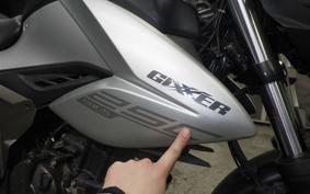 SUZUKI ｼﾞｸｻｰ250 2001 ED22B