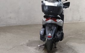 YAMAHA N-MAX 125 SEG6J