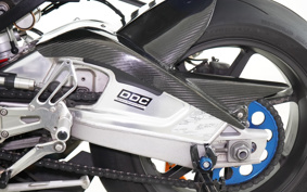 BMW HP4 2014 0D01