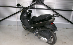 YAMAHA MAJESTYS SG28J