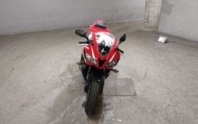 HONDA CBR600RR PC40