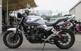HONDA CB1300SF SUPER FOUR 2024 SC54