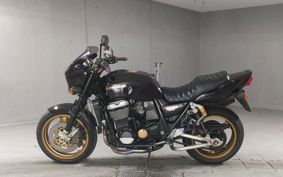 KAWASAKI ZRX1100 ZRT10C