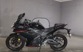YAMAHA YZF-R25 RG10J