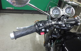 TRIUMPH BONNEVILLE T120 2025