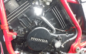 HONDA VT250FC 2001 MC08