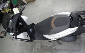 YAMAHA TRICITY 125 SE82J