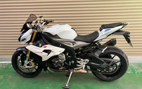 BMW S1000R 2014 0D02