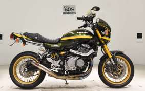 KAWASAKI Z900RS 2018 ZR900C