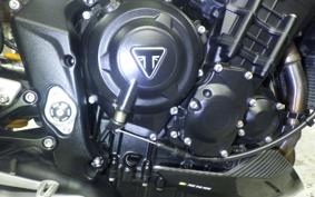 TRIUMPH STREET TRIPLE RS
