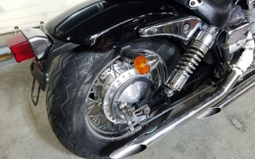 HONDA SHADOW 400 SLASHER 2004 NC40