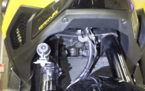HONDA X-ADV 750 2025 RH21