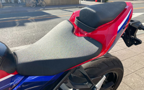 HONDA CBR1000RR-R FB 2021 SC82