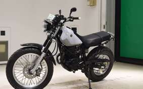 YAMAHA TW225 DG09J