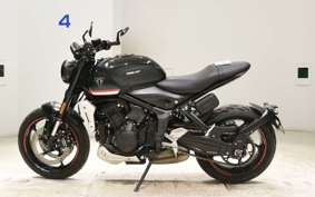 TRIUMPH TRIDENT 660 2023