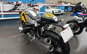 BMW NINE T 2020 0J01