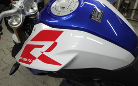 BMW F900R 2024