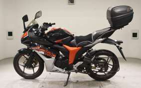 SUZUKI ｼﾞｸｻｰ150SF