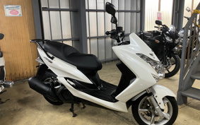 YAMAHA MAJESTYS SG28J