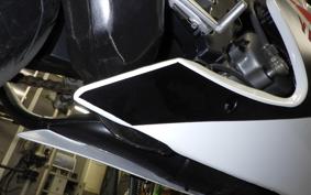 YAMAHA TZR250 R 2012 3XV