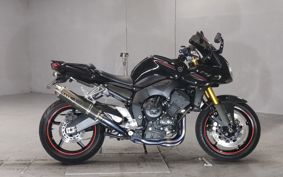YAMAHA FZ-1 FEATHER RN17