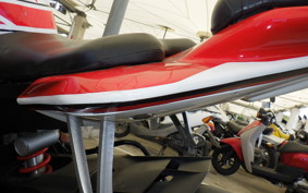 YAMAHA YZF-R6