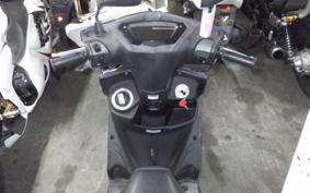YAMAHA CYGNUS 125 XSR 3 SED8J