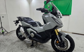 HONDA X-ADV 750 2025 RH21