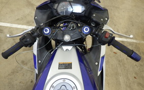 YAMAHA YZF-R25 2000 RG10J