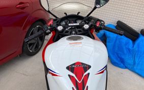 HONDA CBR650F 2015 RC83