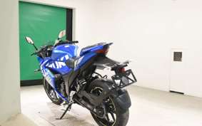 SUZUKI ｼﾞｸｻｰ250SF 2004 ED22B