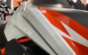 KTM 890 DUKE 2021 TU940