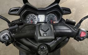 YAMAHA X-MAX 250 SG42J