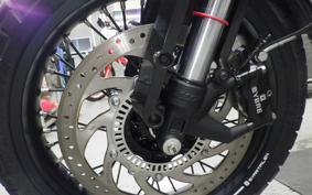 HUSQVARNA SVARTPILEN 401 2021