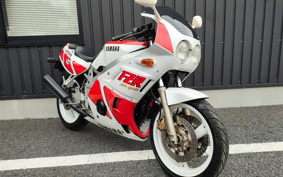 YAMAHA FZR400 1987 1WG