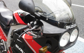 SUZUKI GSX-R1100 1987 GU74A