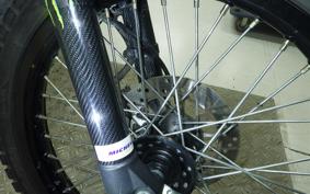 YAMAHA TRICKER DG10J