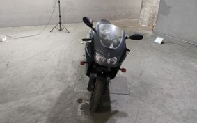 YAMAHA YZF1000R THUNDERACE 4SV