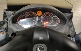 HONDA SILVERWING400GT 2013 NF03