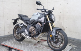 HONDA CB650R E-Clutch 2024 RH17