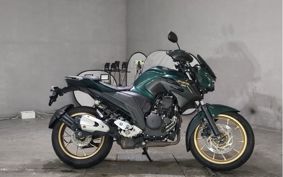 YAMAHA FZS25 RG69