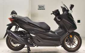 HONDA FORZA 250 MF17