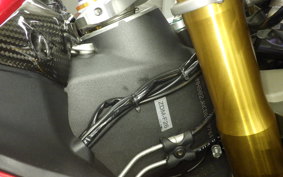 DUCATI 1199 PANIGALE S 2012